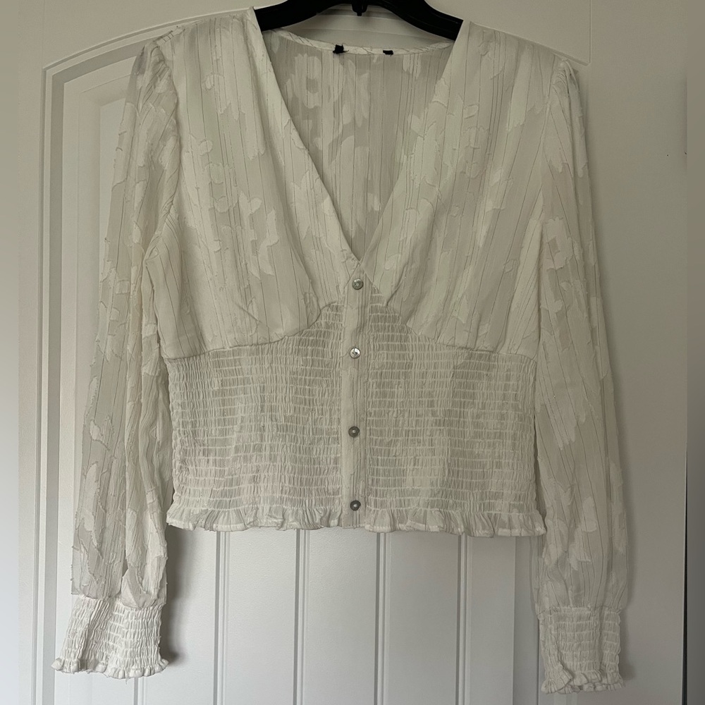 White textured metallic stripe long sleeve v-neck top